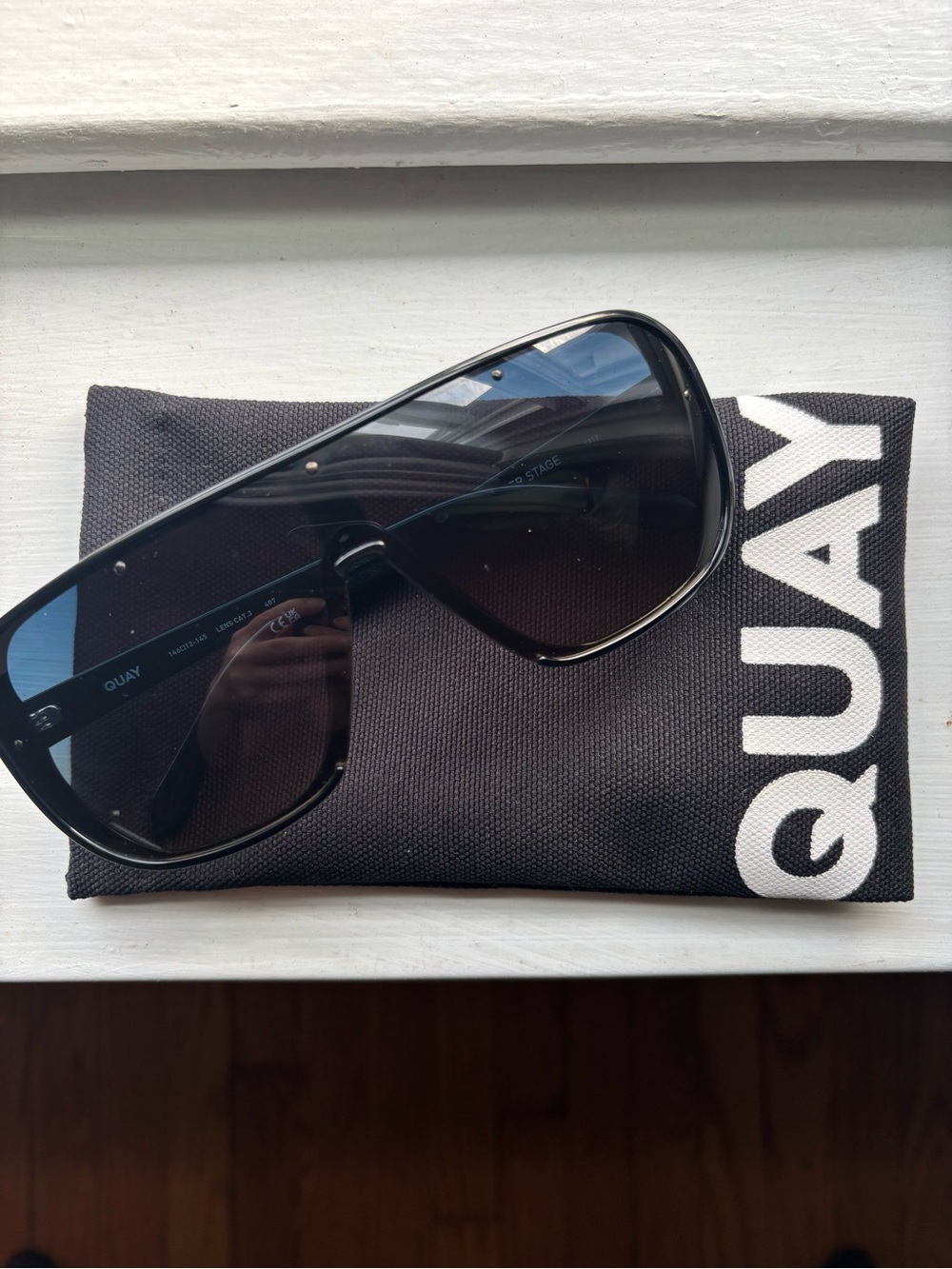 Quay Black Sunglasses & Pouch